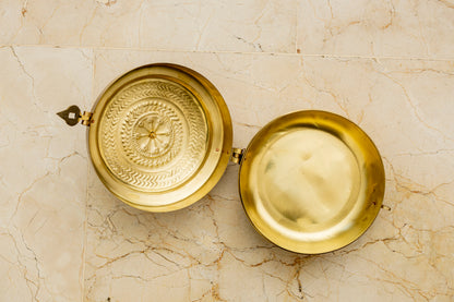 Traditional Container