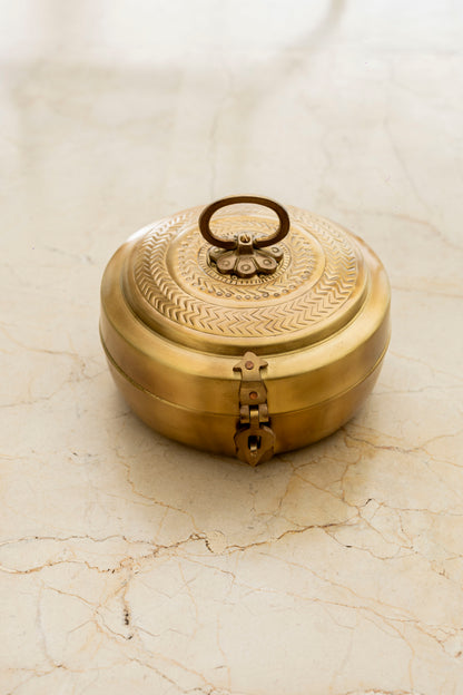 Traditional Container
