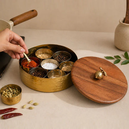 DDH Masala Box with Wooden Lid
