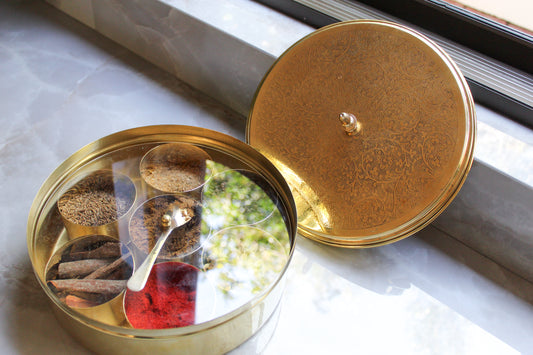 BI Brass Spice Box